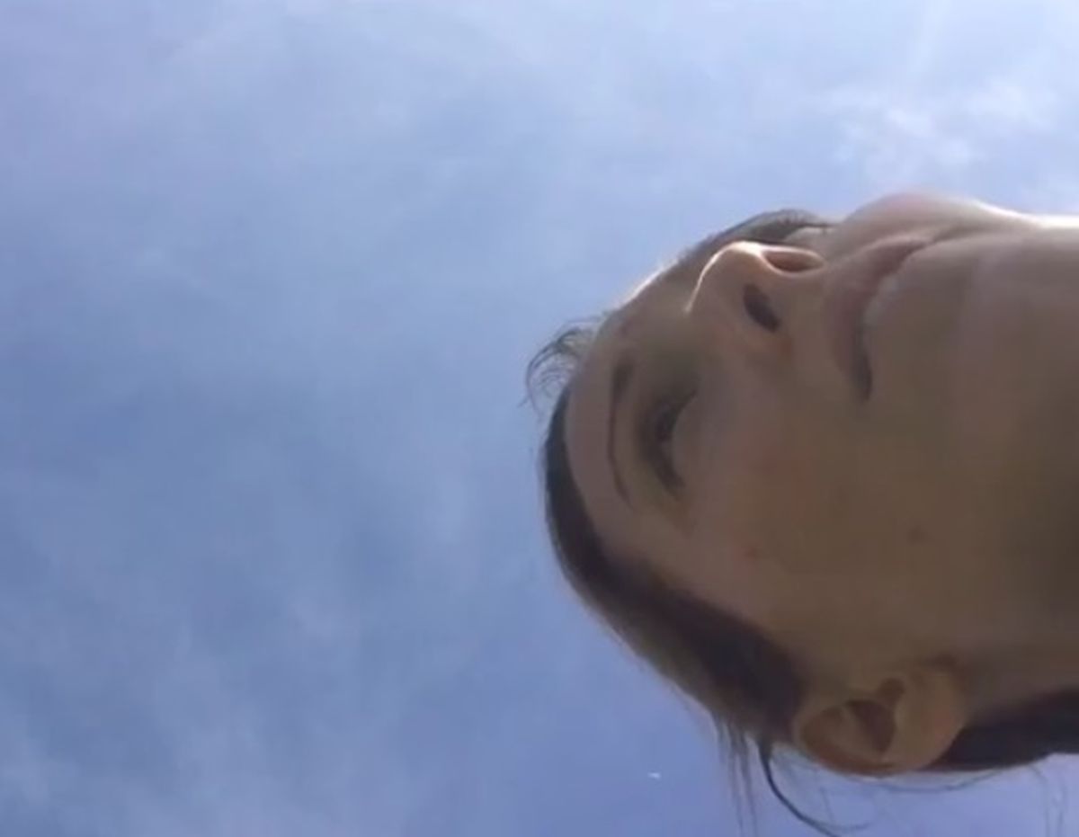 VIDEO Jelena Đoković zaboravila da je uživo pa oprala Novaka: "Kako se to ponašaš, majke ti?"