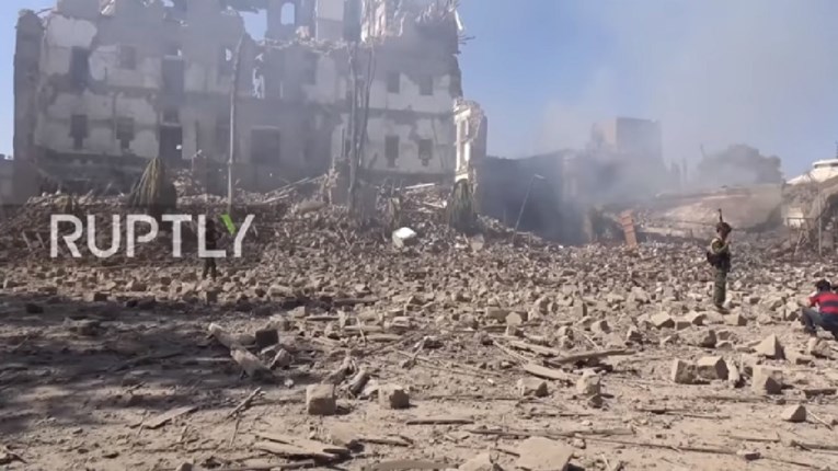 VIDEO Saudijska koalicija uništila glavni grad Jemena