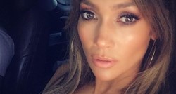 VIDEO Kakva figura: Golišava Jennifer Lopez reklamira seksi štikle