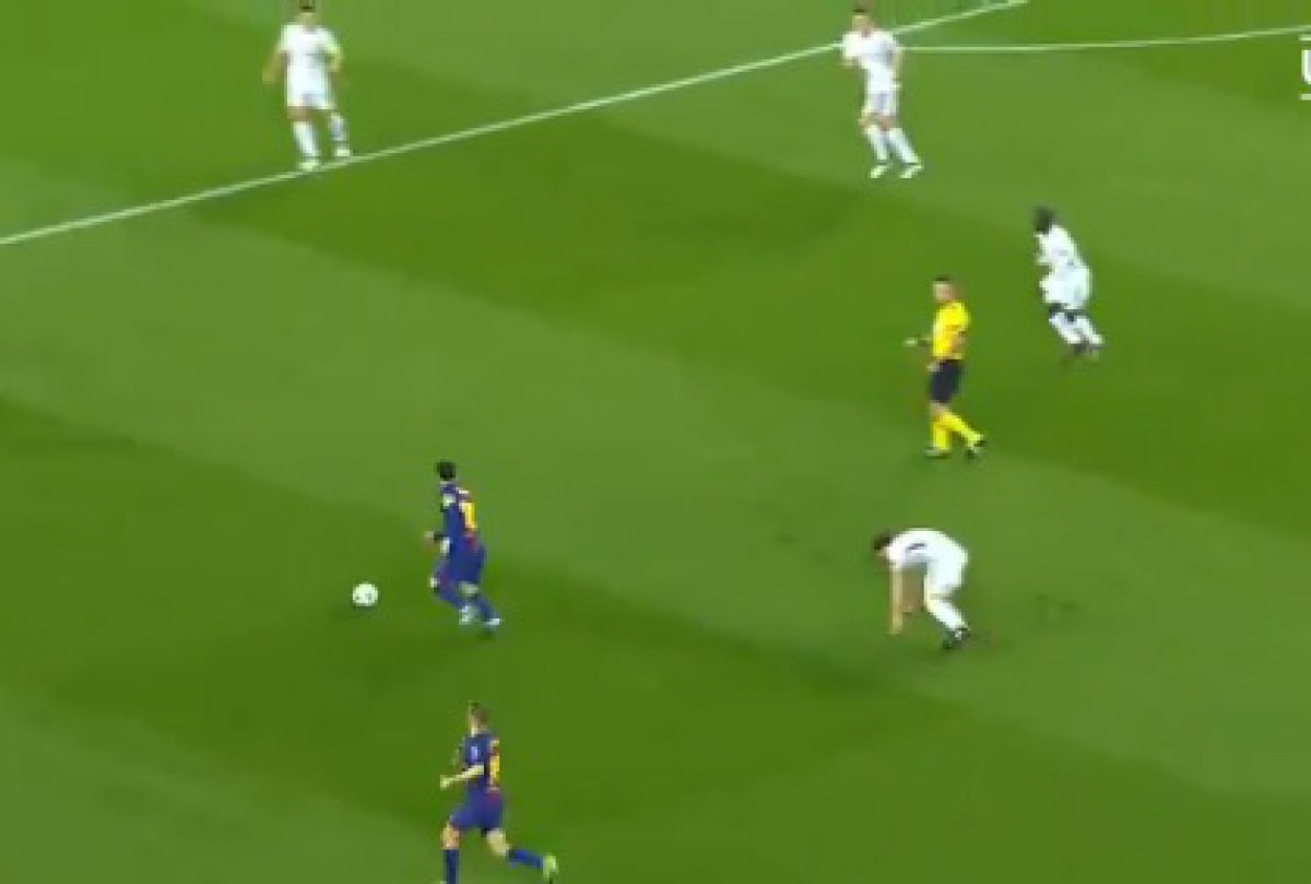 Kuda, Cesc? Pogledajte još jedan majstorski Messijev potez