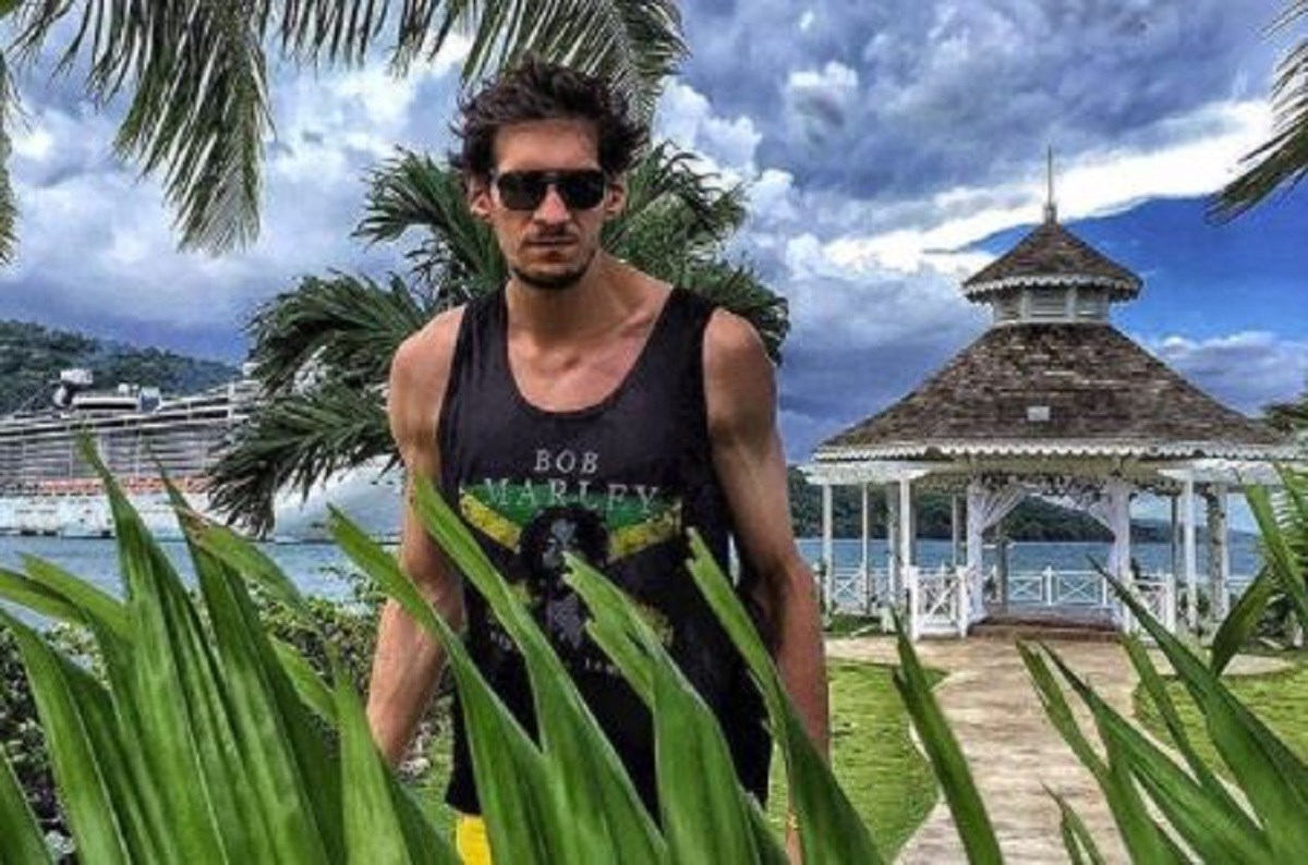 Jennifer Lopez kraj srpske NBA zvijezde izgleda kao Palčica