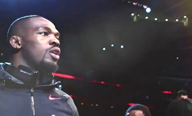 Jon Jones: Nadam se da Cormier sad plače i da ću ga opet moći prebiti