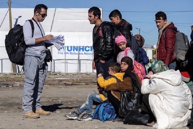 Teška humanitarna situacija: U pustinji blokirano 12.000 sirijskih izbjeglica