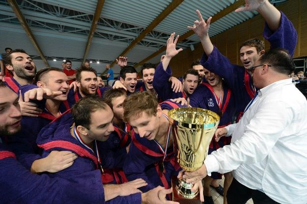Sprema se festa u Dubrovniku, Jug kući donosi trofej nakon 2177 dana