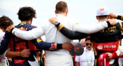 Dirljive fotografije: Pogledajte kako se svijet F1 oprostio od Julesa Bianchija