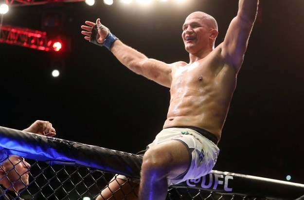 Spektakularan UFC u Zagrebu: Cigano zapalio Arenu i pobijedio Rothwella, Gonzaga nokautiran