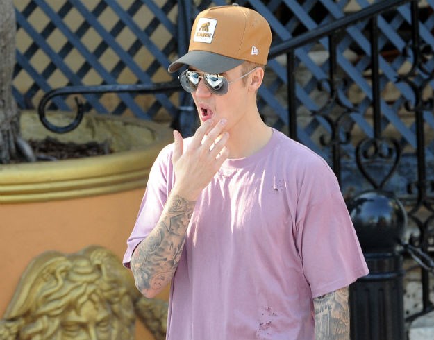 Bieber progovorio o vezi s 15 godina starijom Kourtney Kardashian: "Iskoristila me, čovječe"