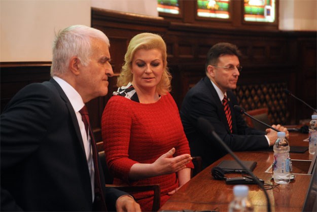 Kolinda: Ne trebamo bolne rezove, već rezove koji će olakšati bol