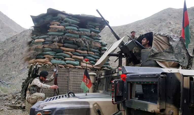 U napadu na vojni konvoj u Kabulu najmanje osam mrtvih