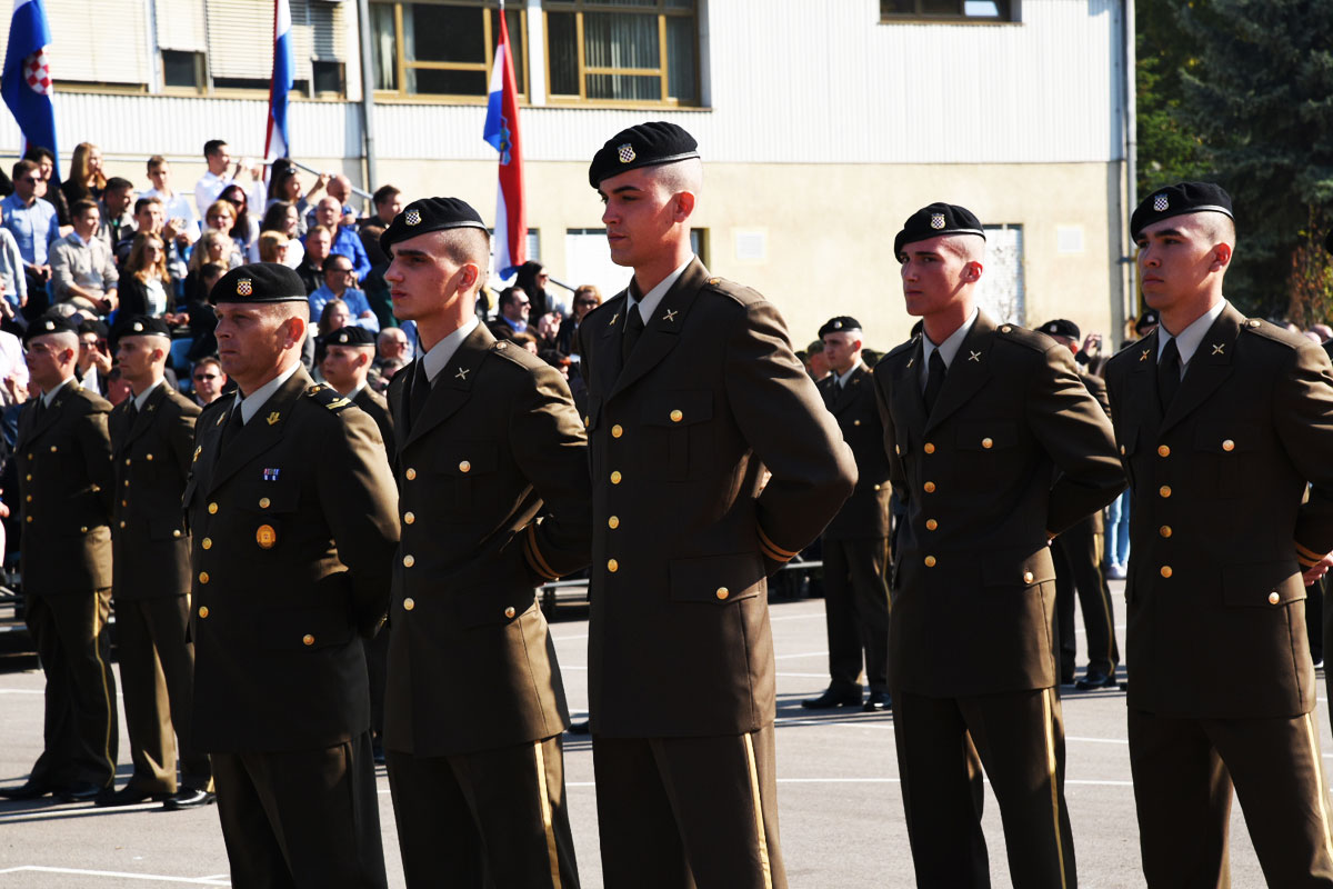 Vojni rok će se služiti samo ljeti - da MORH uštedi na grijanju i džemperima?