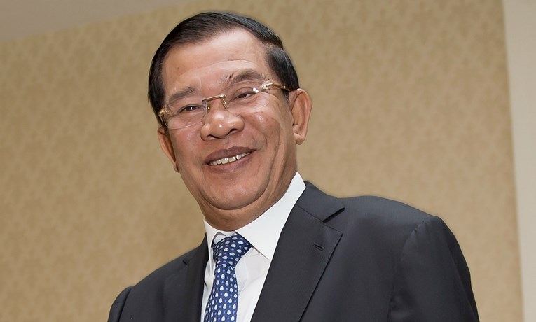 Kambodžanski premijer zabranio oporbu