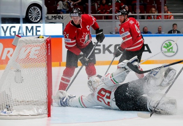 Kanada i Finska u finalu SP-a u hokeju, Rusi i Amerikanci za broncu