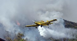 Zbog dima povučeni kanaderi s požarišta na Svilaji, vatra zasad ne ugrožava naselja