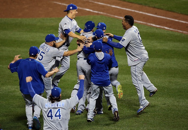 Baseball dobio nove kraljeve: Kansas City nakon 30 godina osvojio naslov prvaka