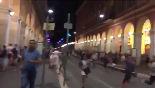 VIDEO Kaos, panika, vriska: Prizori opće histerije nakon što je kamiondžija počeo gaziti ljude