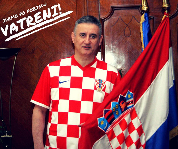 Karakockastimarko: Šef HDZ-a nakitio se pred utakmicu stranačke repke