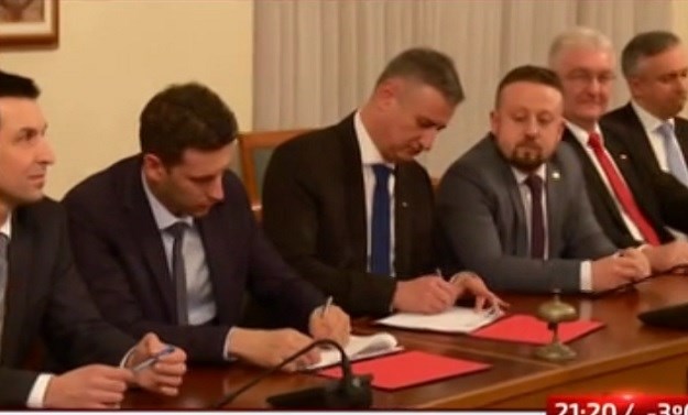 MOST i HDZ potpisali ugovor o suradnji