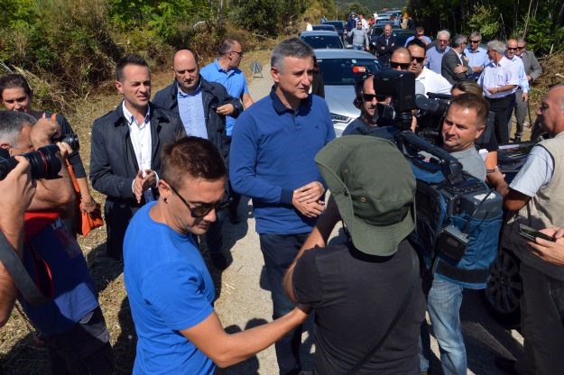 HDZ: Ostojić policiju zloupotrebljava u predizborne svrhe, SDP gradi sabirni centar na Prevlaci