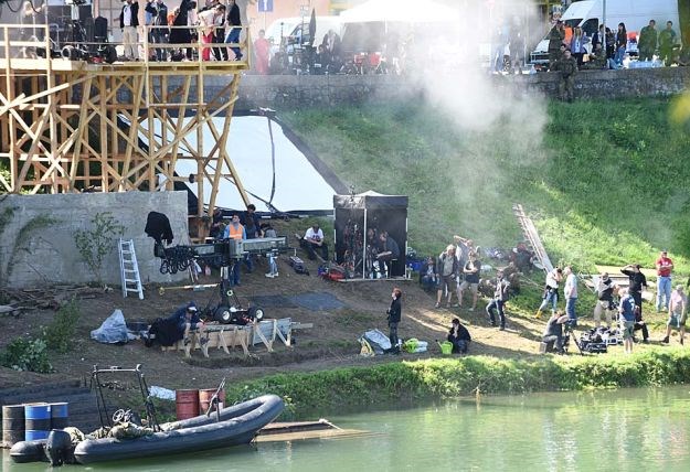 "Vatreno" na snimanju "The Lakea": Eksplozije i pucnjava odjekivale Karlovcem