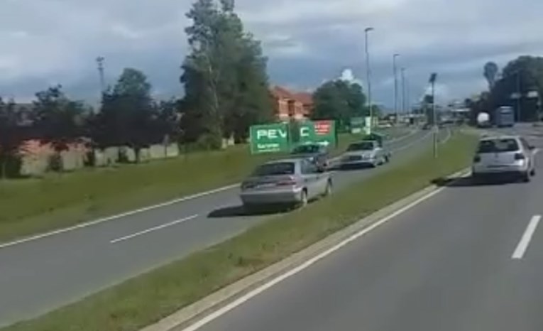 VIDEO Po karlovačkoj brzoj cesti jurio u suprotnom smjeru, za centimetre izbjegnuta tragedija