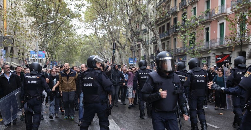 Slovenski intelektualci pokrenuli peticiju s osudom nasilja u Kataloniji