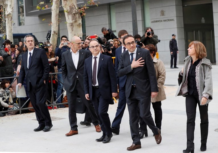 Katalonski ministri završili u španjolskom zatvoru