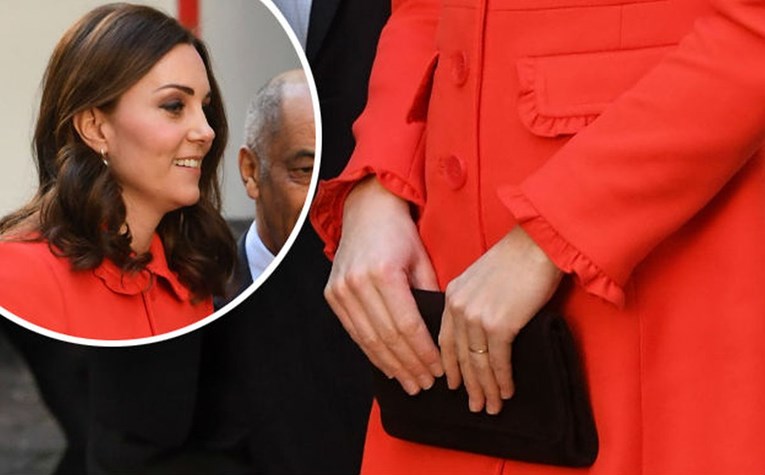 Evo zašto je Kate Middleton iznenada skinula golemi zaručnički prsten koji je uvijek nosila