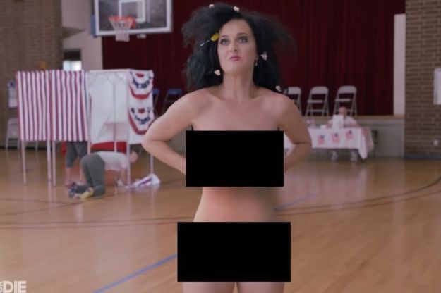 VIDEO Katy Perry se skinula jer želi da svi glasaju na izborima