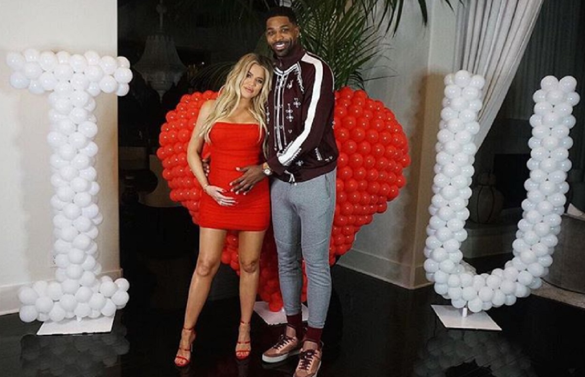 Khloe Kardashian mogla bi oprostiti lažljivom dečku: "Uhvatile su ga glupe obožavateljice"