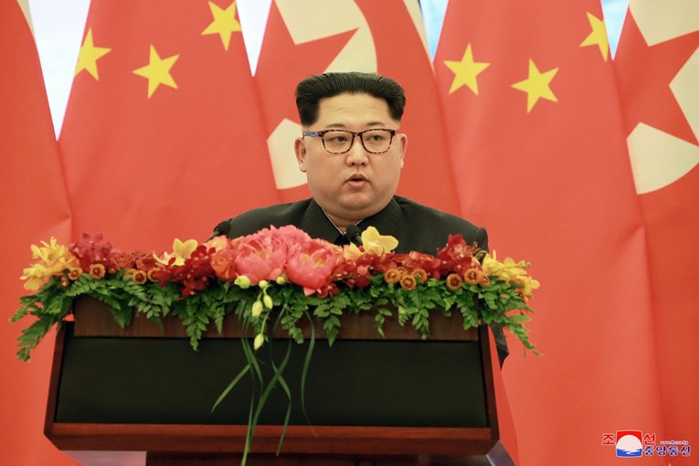Kim Jong Un ugostio visokog kineskog diplomata i kineske umjetnike