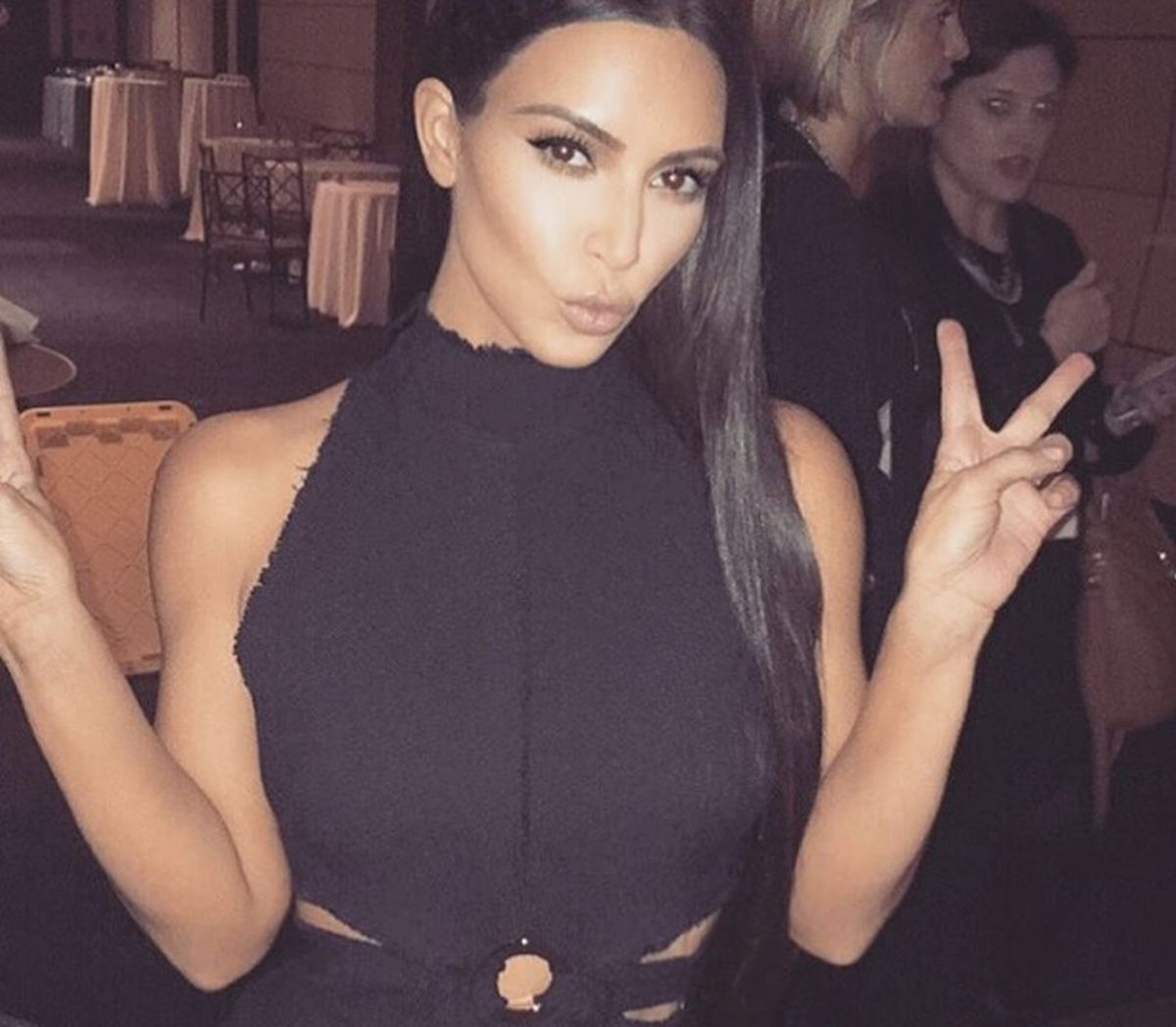 Kim Kardashian jednim tweetom uništila Trumpa i zabranu ulaska muslimanima u SAD