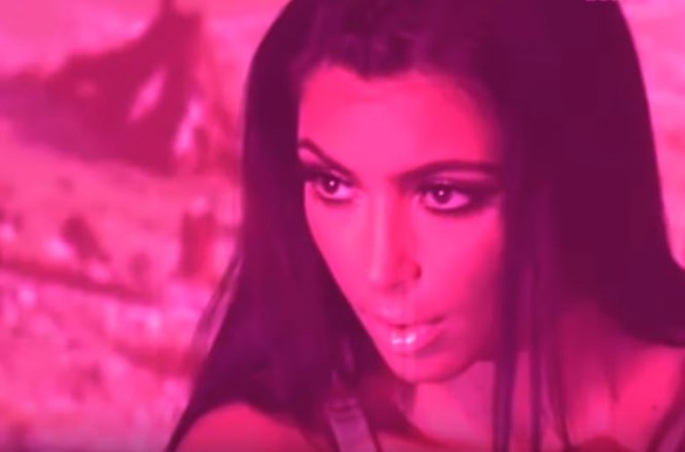Kim Kardashian je snimila pjesmu koja je gora od svake cajke