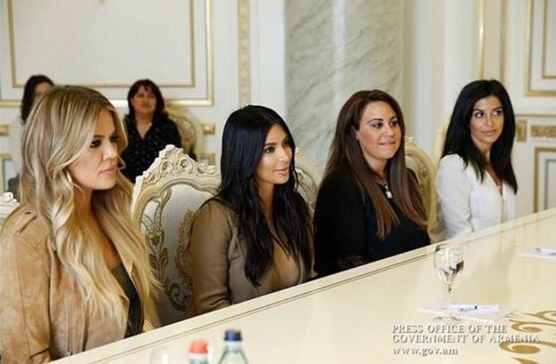 Nove Kardashianke: Kim pronašla rođakinje Kourtni, Karu i Kristu