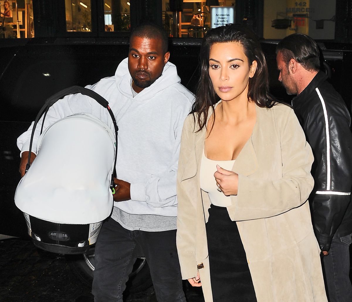 Kim i Kanye dobili treće dijete, evo koliko su platili surogat majci