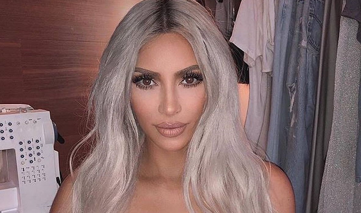 FOTO Kim Kardashian prijatelju čestitala rođendan u toplesu