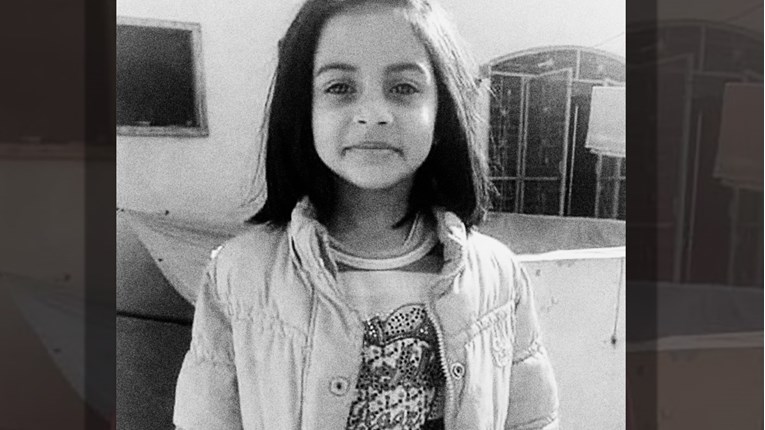 UZNEMIRUJUĆA SNIMKA Djevojčicu u Pakistanu silovali, zadavili i bacili u smeće, prosvjedi diljem zemlje