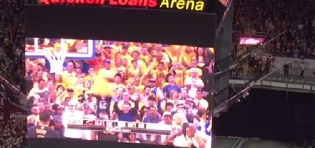 Pogledajte trenutak kad su građani Clevelanda shvatili da su nakon 52 godine ponovno u nečemu prvaci