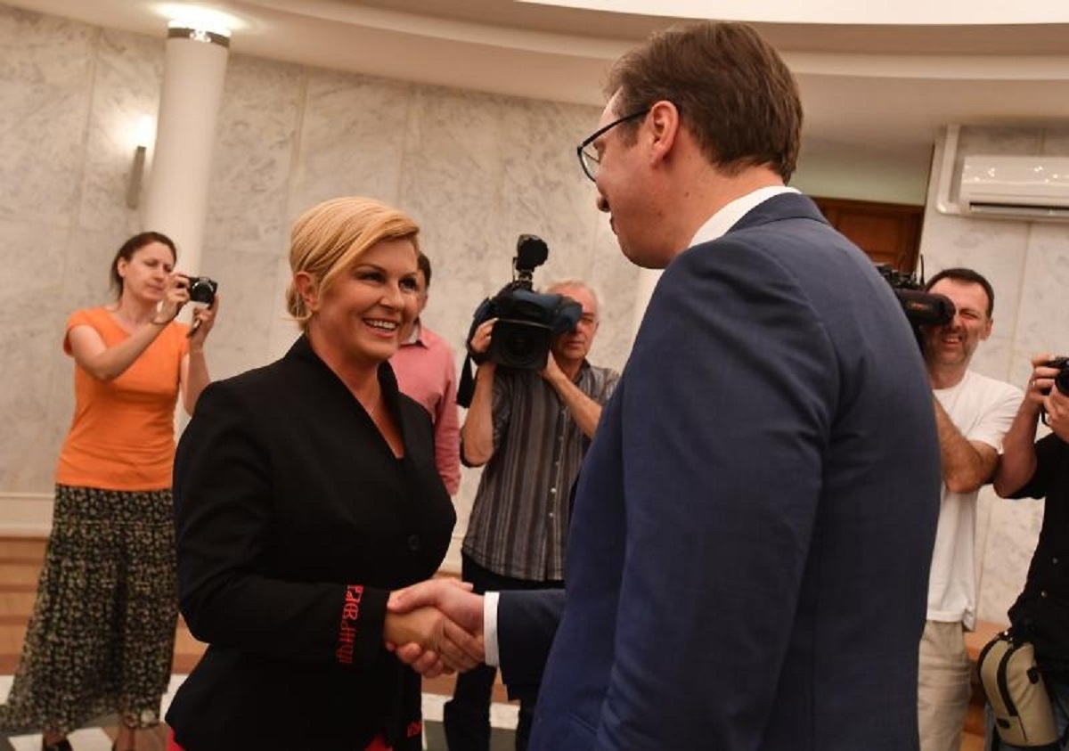 FOTO Kolinda službenim avionom doputovala na inauguraciju četnika Vučića