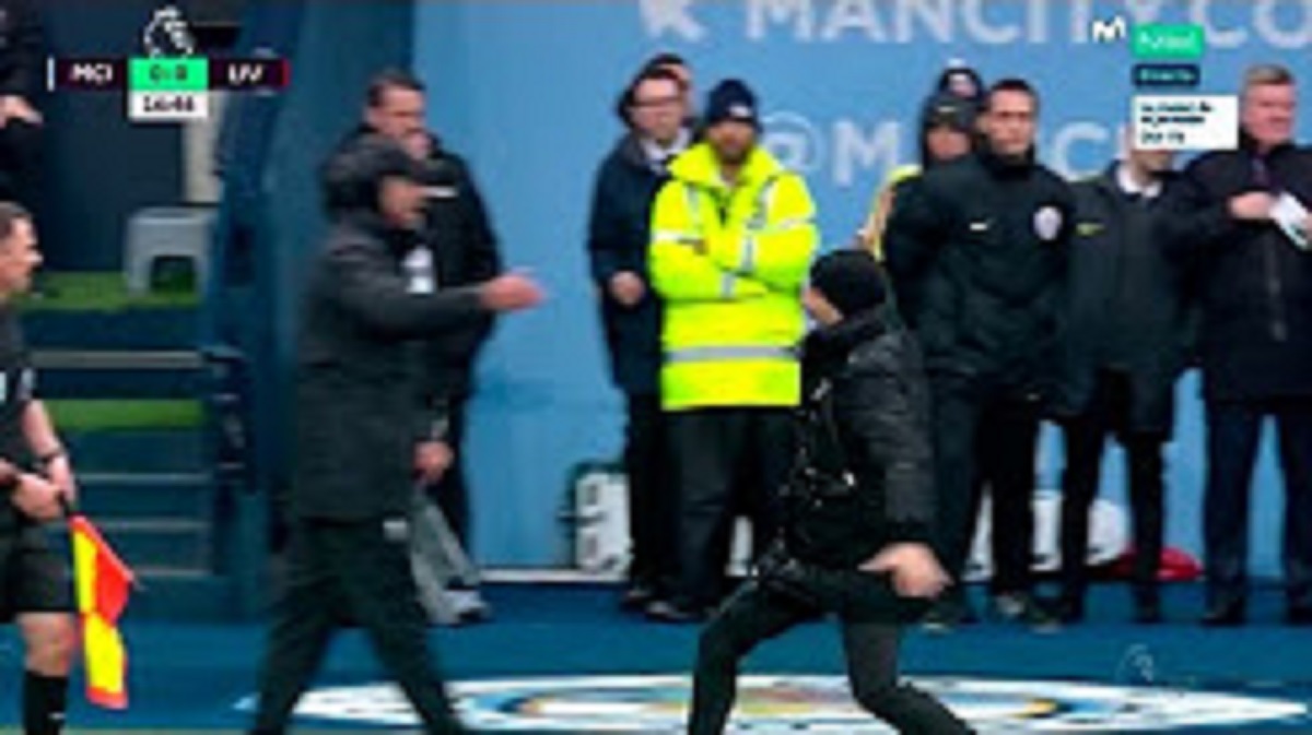 PEP I KLOPP, ZALJUBLJENI PAR Poljupci, maženje, grljenje i "petica" koja je raznježila svijet