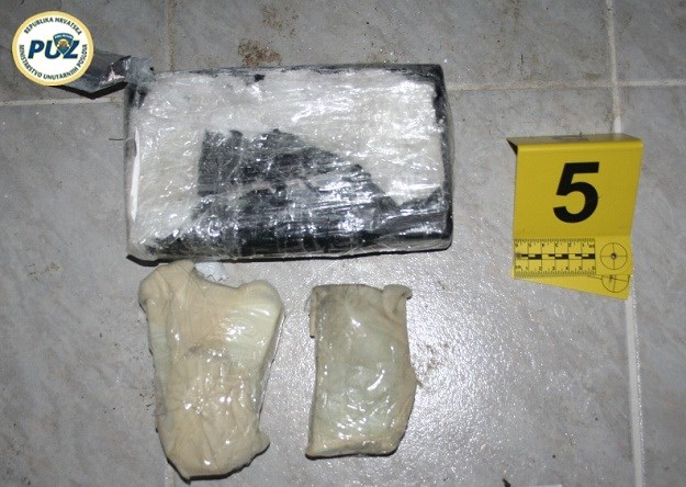 Riječanin krijumčario dva kilograma kokaina