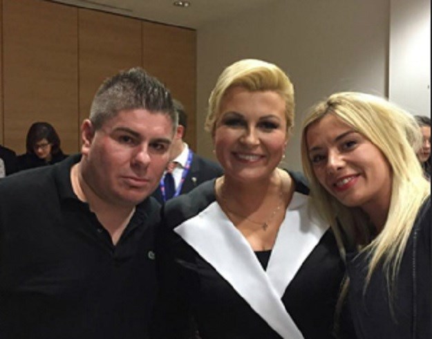 Kolinda se grli s neonacistima, pa pred utakmicu sere o svastici na Poljudu