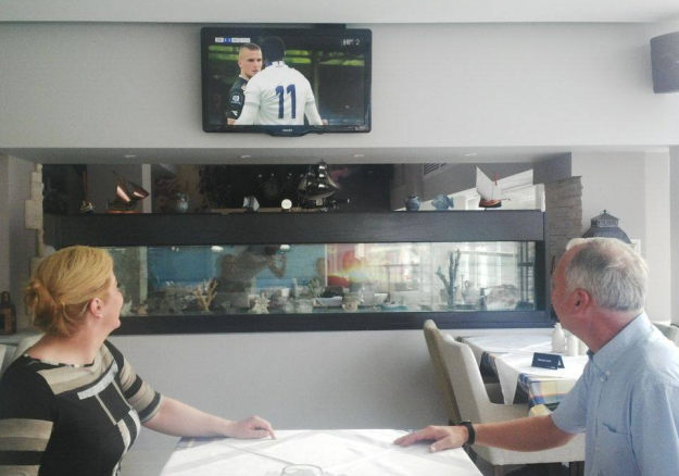 Kolinda preselila u Split, sa sobom povela počasnu stražu i donijela svoju zastavu