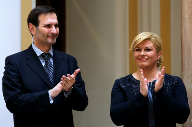 Kao da se ništa ne događa: Kolinda hvalila HDZ-ovog ministra
