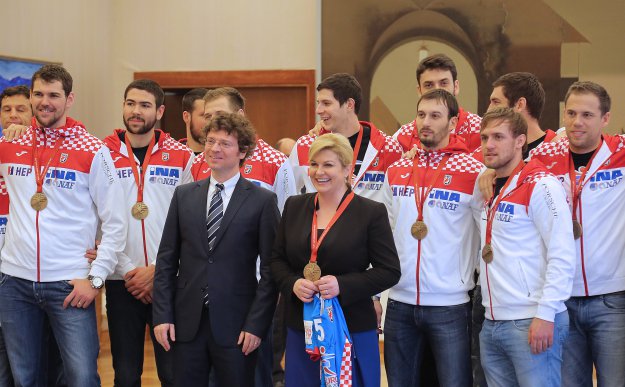 Rukometaši donijeli medalju Kolindi