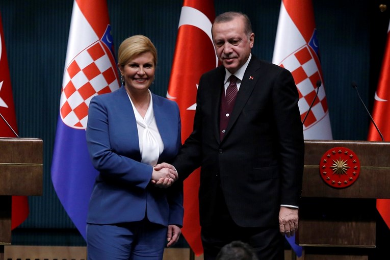 Kolinda podsjetila Erdogana na obećanje iz Zagreba, on kritizirao Hrvatsku zbog glasanja o Jeruzalemu
