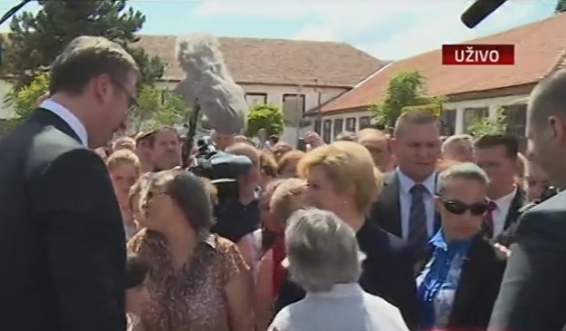 IZ MINUTE U MINUTU Gotov sastanak sa srpskom manjinom, Kolinda i Vučić stigli u Vojvodinu