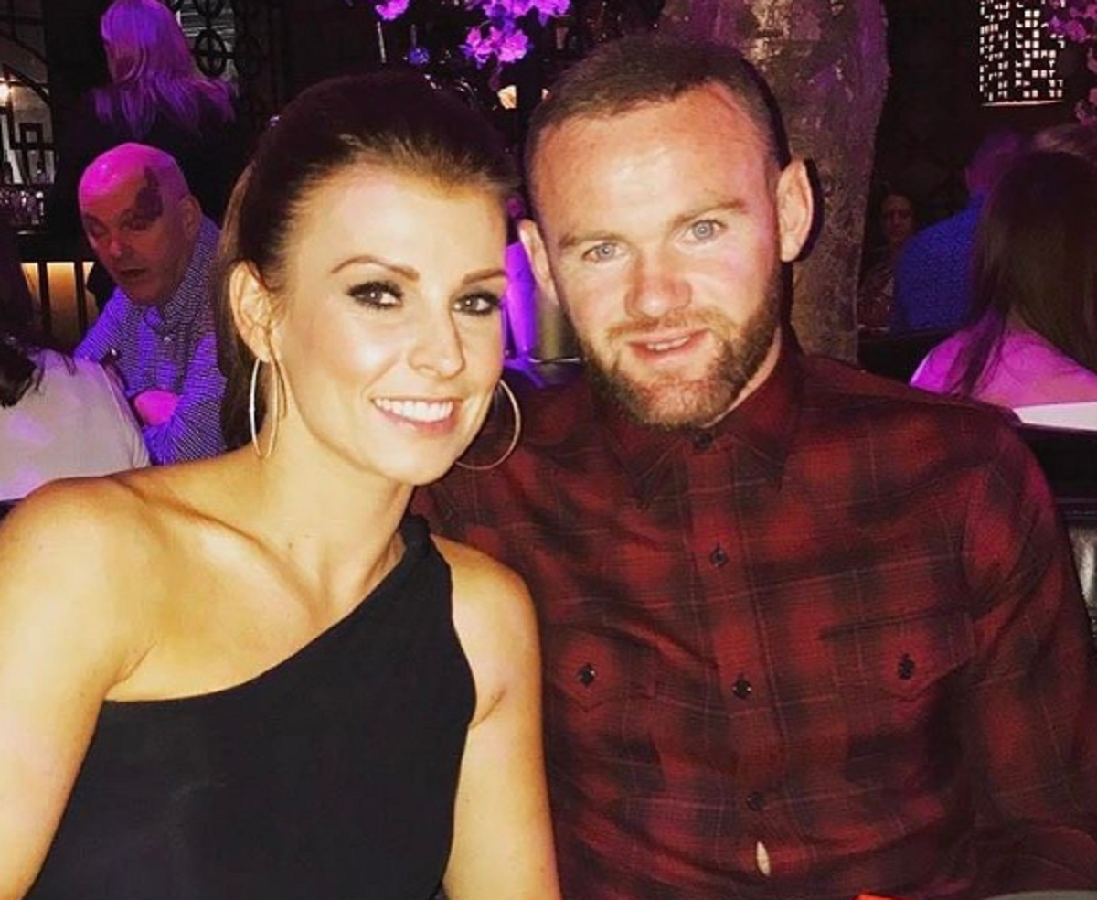 Oglasila se Coleen Rooney i stala na kraj tračevima o razvodu braka nakon Wayneova uhićenja