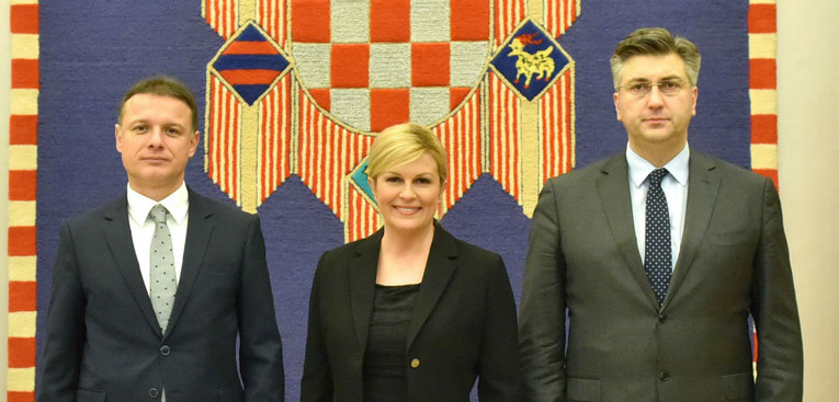 Kolindin ured se jednom rečenicom oglasio o sastanku s Njonjom i Plenkovićem