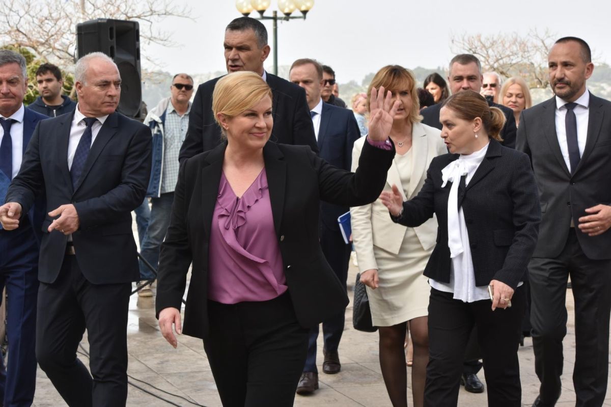Kolinda se u Šibeniku sastala s ratnim veteranima