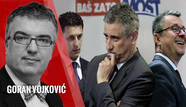 Ovaj brod luđaka se opasno naginje, voda propušta, a bježi svatko tko stigne